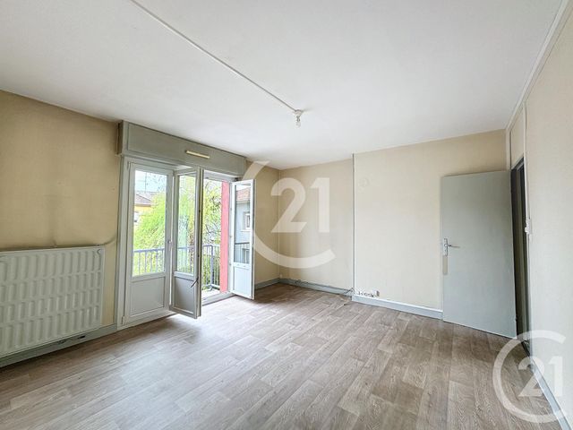 Appartement T4 à vendre - 4 pièces - 69 m2 - Belfort - 90 - FRANCHE-COMTE