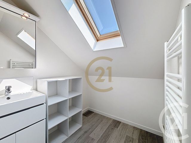 Appartement F2 &agrave; louer - 2 pi&egrave;ces - 39,50 m2 - Cravanche - 90 - FRANCHE-COMTE