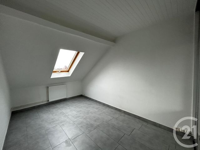 Appartement F2 &agrave; louer - 2 pi&egrave;ces - 39,50 m2 - Cravanche - 90 - FRANCHE-COMTE