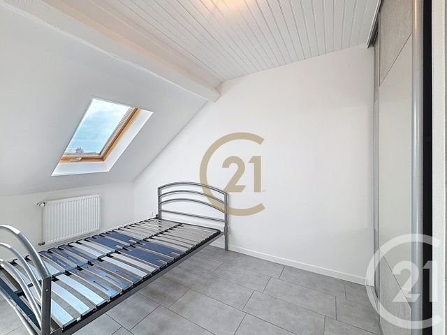 Appartement F2 &agrave; louer - 2 pi&egrave;ces - 39,50 m2 - Cravanche - 90 - FRANCHE-COMTE