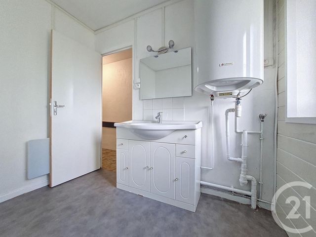 Appartement F3 &agrave; louer - 3 pi&egrave;ces - 82,12 m2 - Chalonvillars - 70 - FRANCHE-COMTE