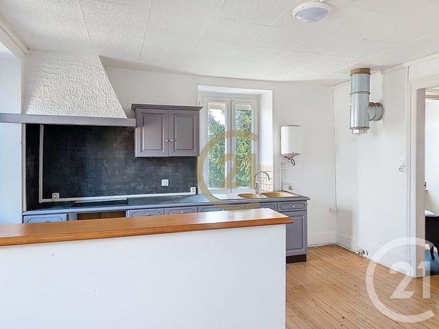 Appartement F3 &agrave; louer - 3 pi&egrave;ces - 82,12 m2 - Chalonvillars - 70 - FRANCHE-COMTE