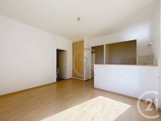 Appartement F2 &agrave; louer - 2 pi&egrave;ces - 41 m2 - Beaucourt - 90 - FRANCHE-COMTE