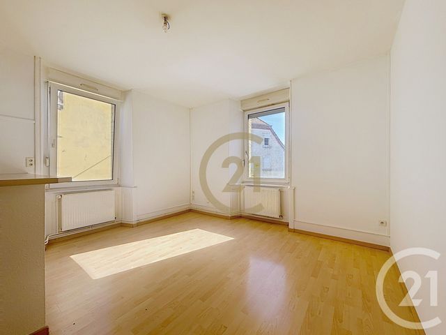 Appartement F2 &agrave; louer - 2 pi&egrave;ces - 41 m2 - Beaucourt - 90 - FRANCHE-COMTE