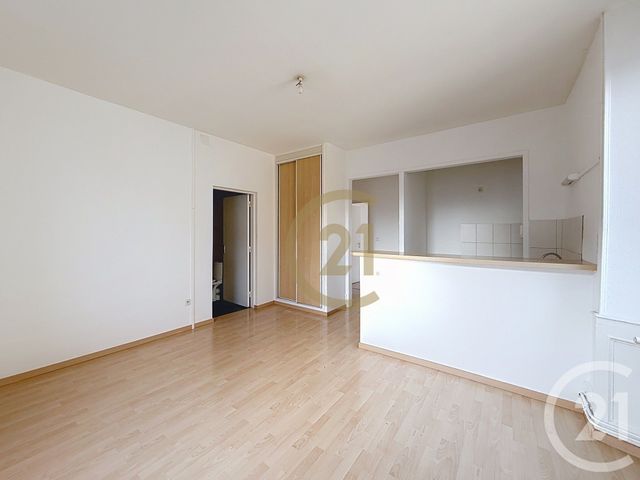 Appartement F2 &agrave; louer - 2 pi&egrave;ces - 41 m2 - Beaucourt - 90 - FRANCHE-COMTE