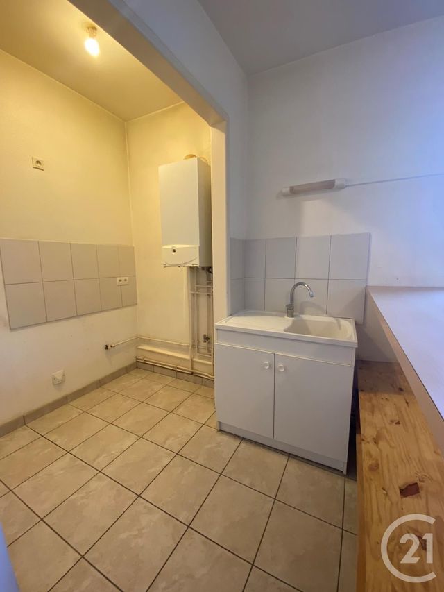 Appartement F2 à louer - 2 pièces - 41 m2 - Beaucourt - 90 - FRANCHE-COMTE
