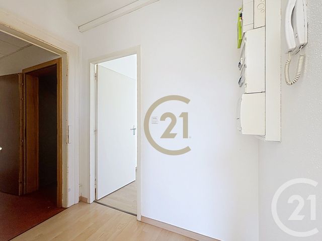Appartement F2 &agrave; louer - 2 pi&egrave;ces - 41 m2 - Beaucourt - 90 - FRANCHE-COMTE