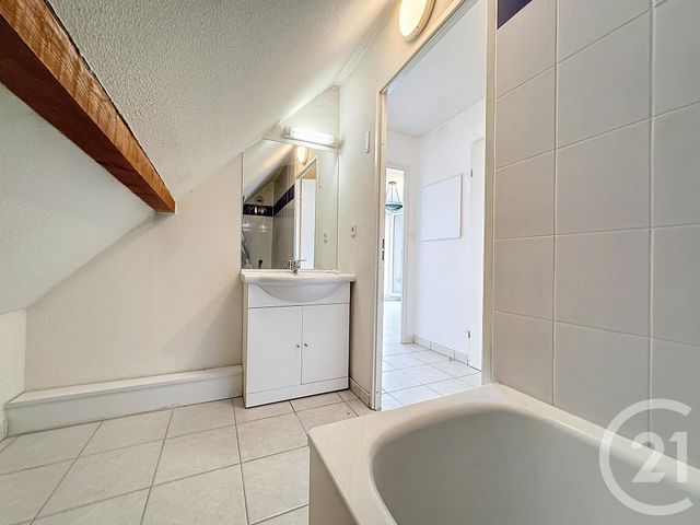 Appartement a louer belfort - 1 pièce(s) - 48.7 m2 - Surfyn