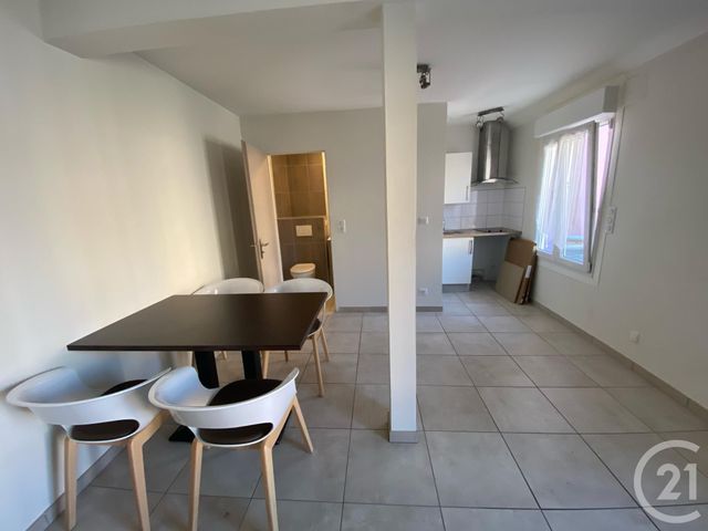 Appartement Studio &agrave; louer - 1 pi&egrave;ce - 25 m2 - Belfort - 90 - FRANCHE-COMTE