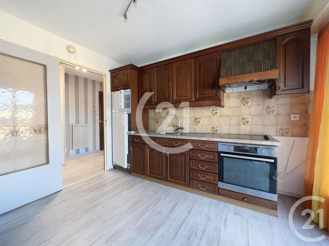 Appartement T5 à vendre - 5 pièces - 90 m2 - Belfort - 90 - FRANCHE-COMTE