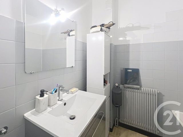Appartement F3 &agrave; vendre - 3 pi&egrave;ces - 63 m2 - Belfort - 90 - FRANCHE-COMTE