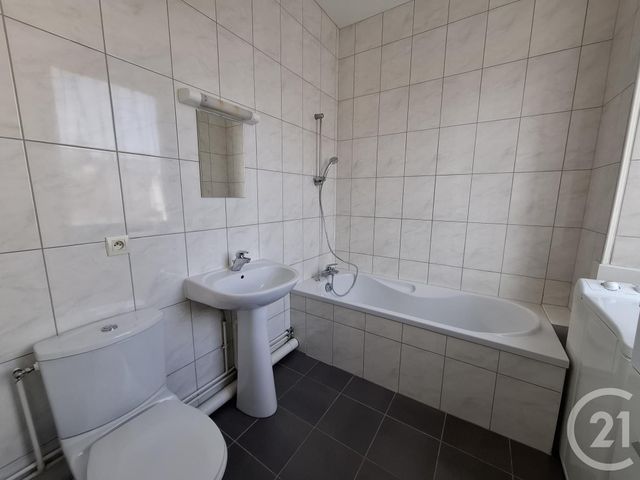 Appartement F2 à louer - 2 pièces - 41 m2 - Beaucourt - 90 - FRANCHE-COMTE