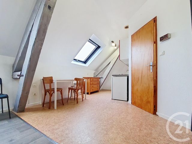 Appartement F1 à louer - 1 pièce - 25 m2 - Belfort - 90 - FRANCHE-COMTE