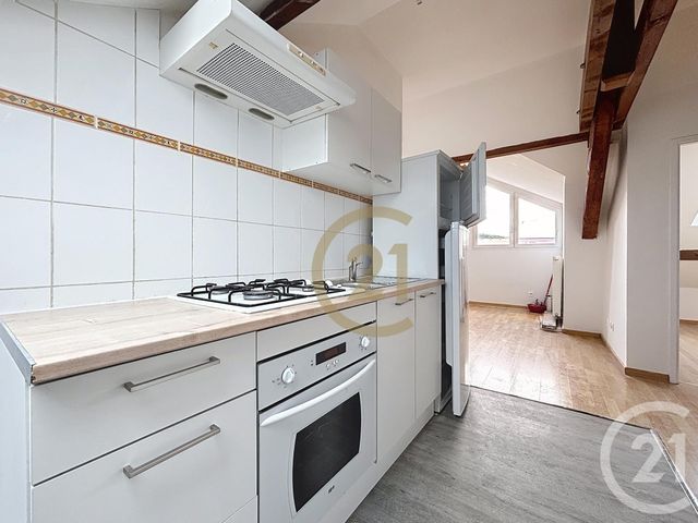 Appartement F3 à louer - 3 pièces - 60 m2 - Belfort - 90 - FRANCHE-COMTE