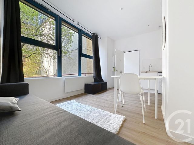 Appartement Studio à louer - 1 pièce - 23 m2 - Belfort - 90 - FRANCHE-COMTE