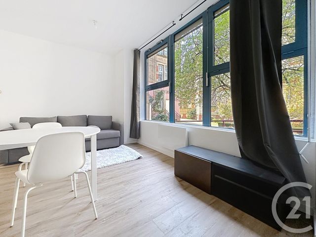 Appartement Studio à louer - 1 pièce - 23 m2 - Belfort - 90 - FRANCHE-COMTE