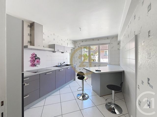 Appartement F3 à vendre - 3 pièces - 68 m2 - Chatenois Les Forges - 90 - FRANCHE-COMTE