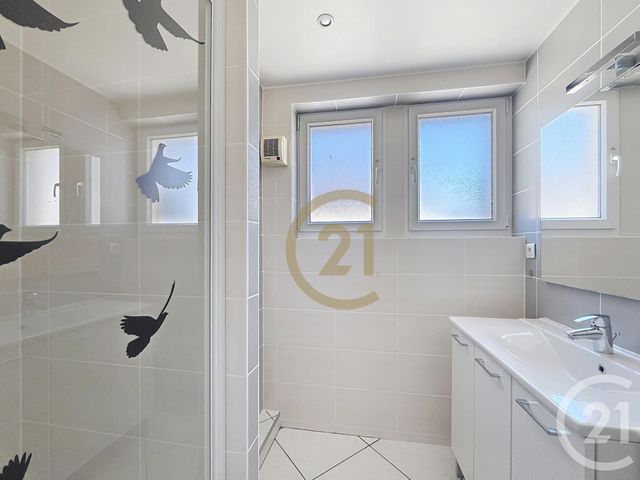 Appartement F3 à vendre - 3 pièces - 68 m2 - Chatenois Les Forges - 90 - FRANCHE-COMTE