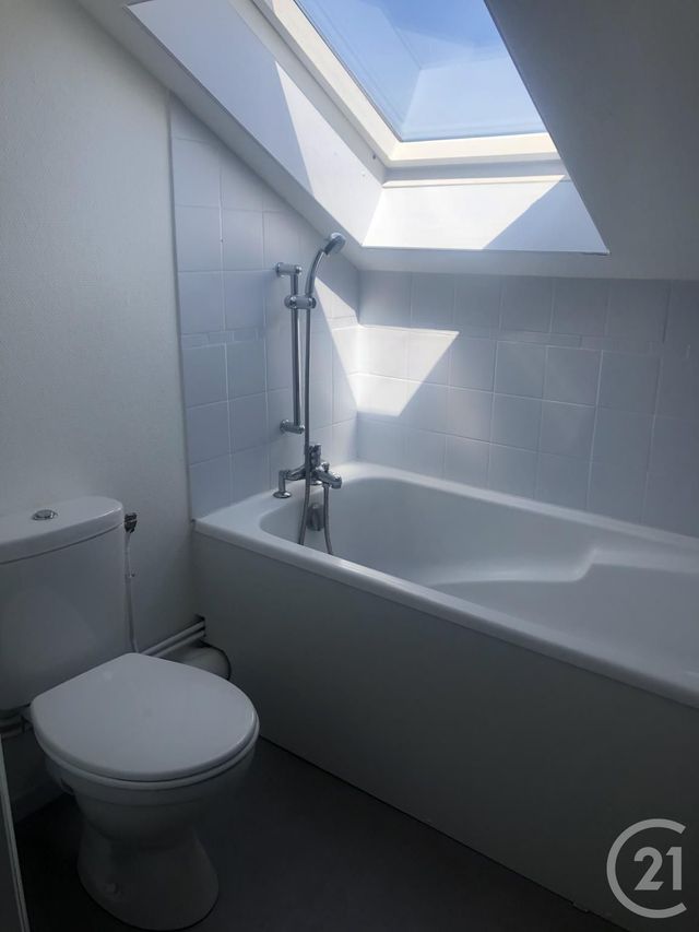 Appartement Studio &agrave; louer - 1 pi&egrave;ce - 25 m2 - Belfort - 90 - FRANCHE-COMTE