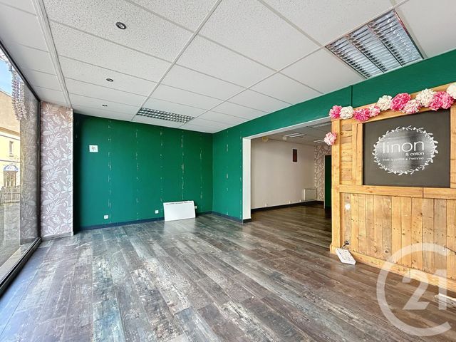 Appartement Local à louer - 3 pièces - 79,12 m2 - Belfort - 90 - FRANCHE-COMTE