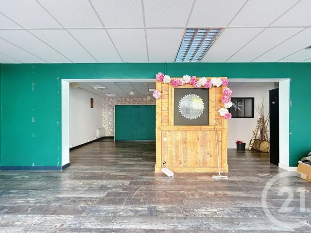 Appartement Local à louer - 3 pièces - 79,12 m2 - Belfort - 90 - FRANCHE-COMTE