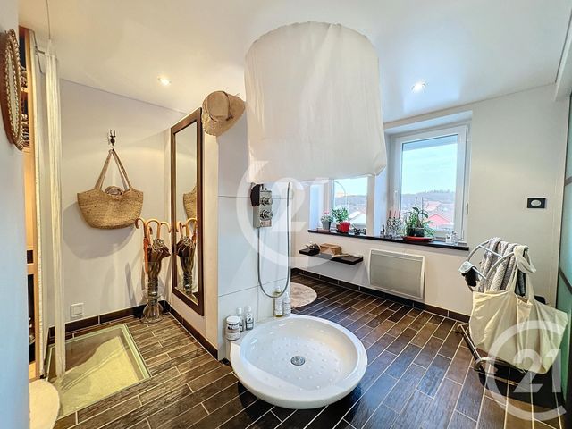 Appartement T4 à vendre - 3 pièces - 124 m2 - Valdoie - 90 - FRANCHE-COMTE