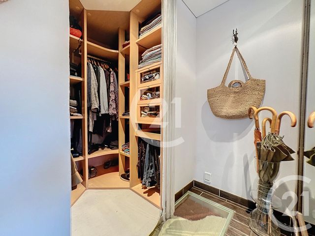 Appartement T4 à vendre - 3 pièces - 124 m2 - Valdoie - 90 - FRANCHE-COMTE