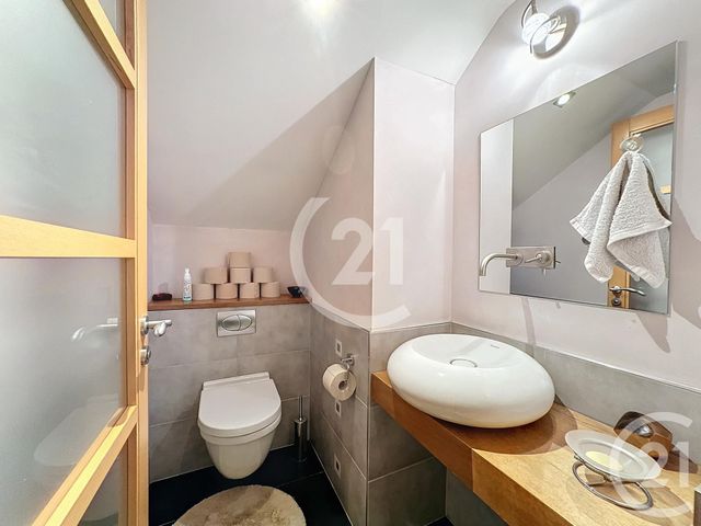 Appartement T4 à vendre - 3 pièces - 124 m2 - Valdoie - 90 - FRANCHE-COMTE