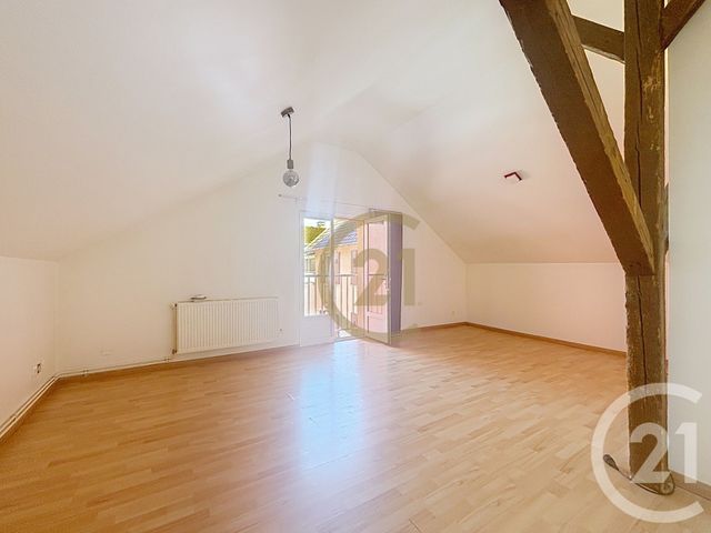 Appartement F3 &agrave; louer - 3 pi&egrave;ces - 73 m2 - Belfort - 90 - FRANCHE-COMTE