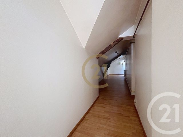 Appartement F3 &agrave; louer - 3 pi&egrave;ces - 73 m2 - Belfort - 90 - FRANCHE-COMTE