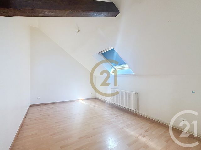 Appartement F3 &agrave; louer - 3 pi&egrave;ces - 73 m2 - Belfort - 90 - FRANCHE-COMTE