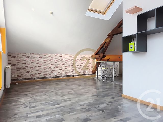 Appartement F3 à louer - 2 pièces - 50 m2 - Belfort - 90 - FRANCHE-COMTE