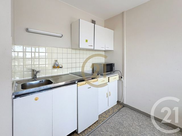 Appartement F1 à louer - 1 pièce - 30 m2 - Belfort - 90 - FRANCHE-COMTE