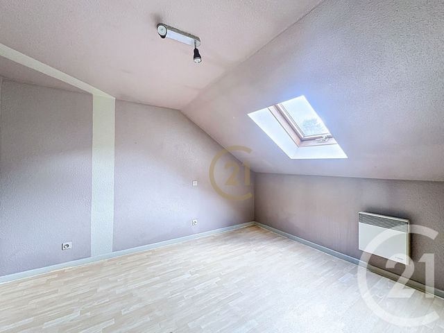 Appartement F3 à vendre - 3 pièces - 52 m2 - Beaucourt - 90 - FRANCHE-COMTE