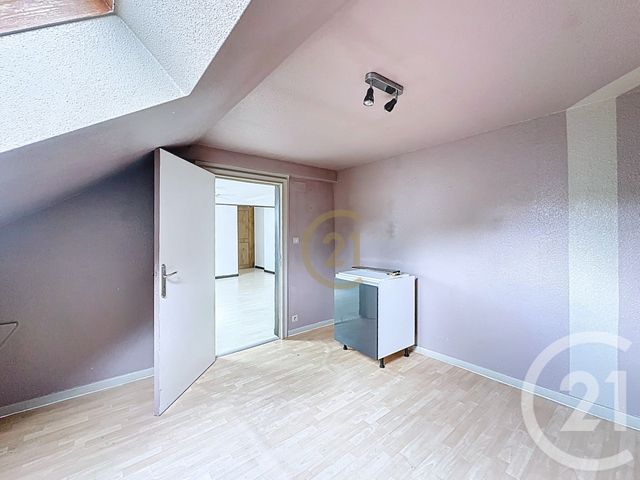 Appartement F3 à vendre - 3 pièces - 52 m2 - Beaucourt - 90 - FRANCHE-COMTE