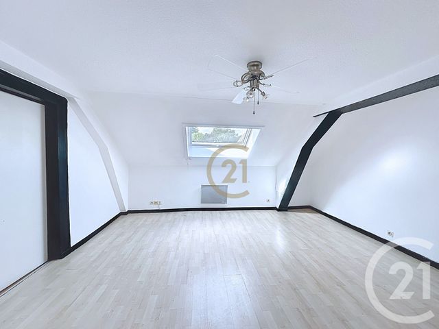 Appartement F3 à vendre - 3 pièces - 52 m2 - Beaucourt - 90 - FRANCHE-COMTE