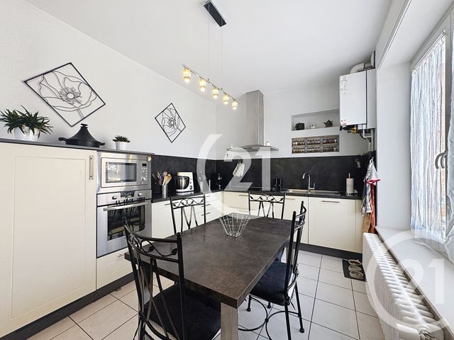 Appartement T5 à vendre - 5 pièces - 113,94 m2 - Belfort - 90 - FRANCHE-COMTE