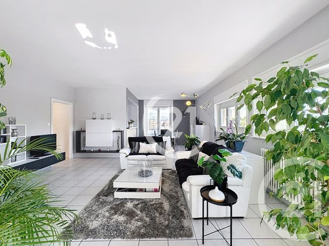 Appartement T5 à vendre - 5 pièces - 113,94 m2 - Belfort - 90 - FRANCHE-COMTE