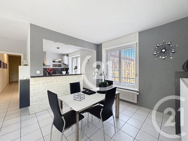 Appartement T5 à vendre - 5 pièces - 113,94 m2 - Belfort - 90 - FRANCHE-COMTE