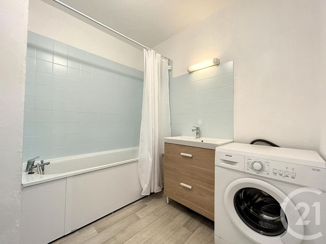 Appartement F5 à louer - 5 pièces - 95,75 m2 - Belfort - 90 - FRANCHE-COMTE