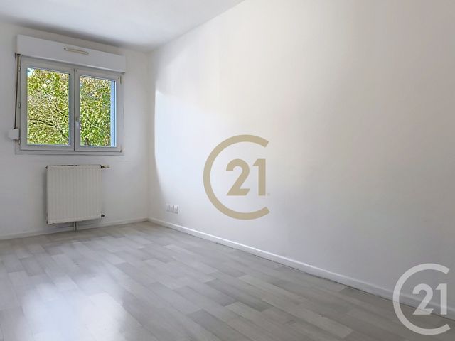 Appartement F5 à louer - 5 pièces - 95,75 m2 - Belfort - 90 - FRANCHE-COMTE