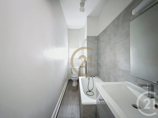 Appartement F3 &agrave; louer - 3 pi&egrave;ces - 59 m2 - Belfort - 90 - FRANCHE-COMTE