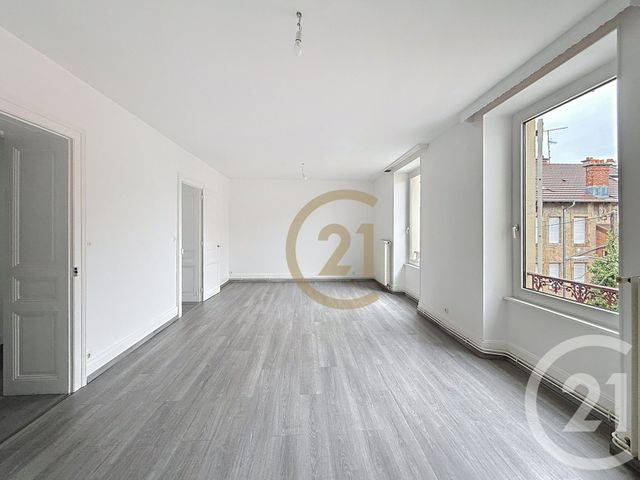 Appartement F3 &agrave; louer - 3 pi&egrave;ces - 59 m2 - Belfort - 90 - FRANCHE-COMTE