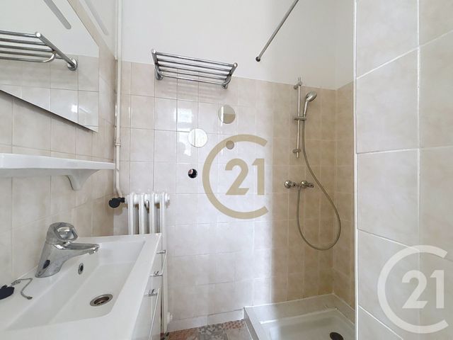 Appartement F2 &agrave; louer - 2 pi&egrave;ces - 41 m2 - Belfort - 90 - FRANCHE-COMTE