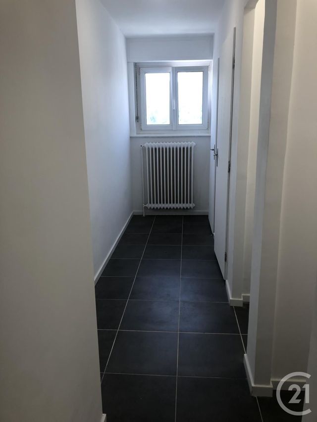 Appartement Chambre &agrave; louer - 1 pi&egrave;ce - 11,20 m2 - Belfort - 90 - FRANCHE-COMTE