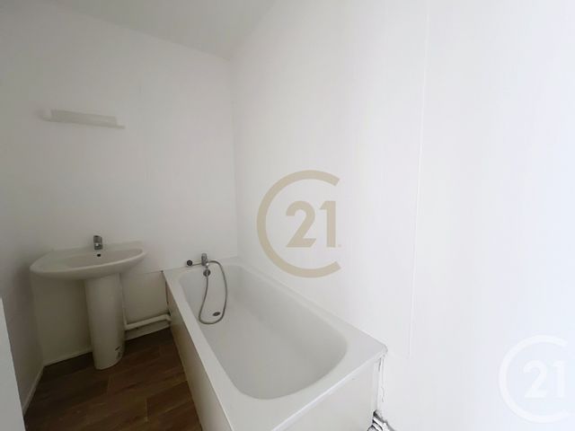 Appartement F4 à vendre - 4 pièces - 89,41 m2 - Belfort - 90 - FRANCHE-COMTE