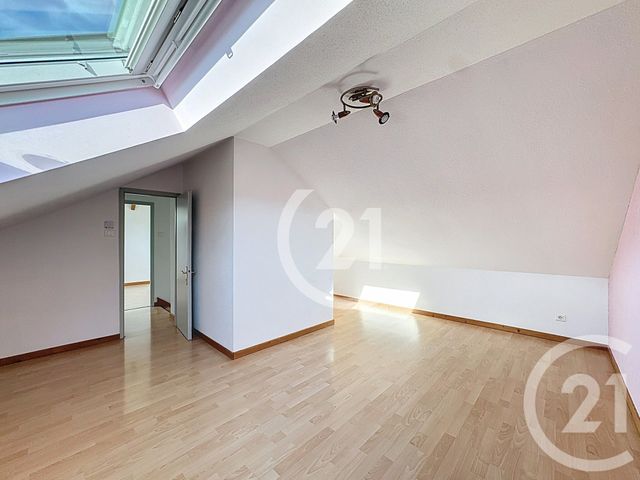 Appartement T5 à vendre - 5 pièces - 100 m2 - Cravanche - 90 - FRANCHE-COMTE