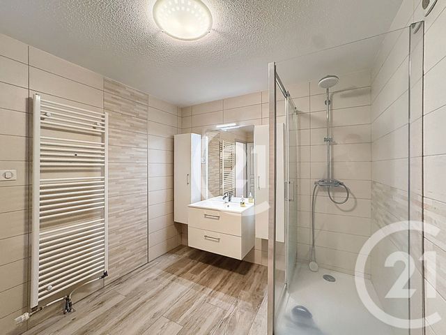 Appartement T5 à vendre - 5 pièces - 100 m2 - Cravanche - 90 - FRANCHE-COMTE