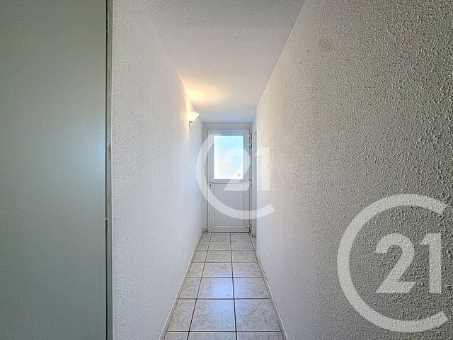 Appartement T5 à vendre - 5 pièces - 100 m2 - Cravanche - 90 - FRANCHE-COMTE