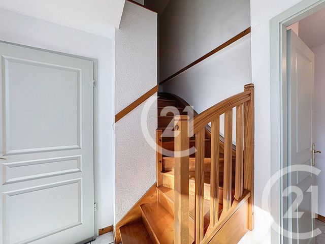 Appartement T5 à vendre - 5 pièces - 100 m2 - Cravanche - 90 - FRANCHE-COMTE